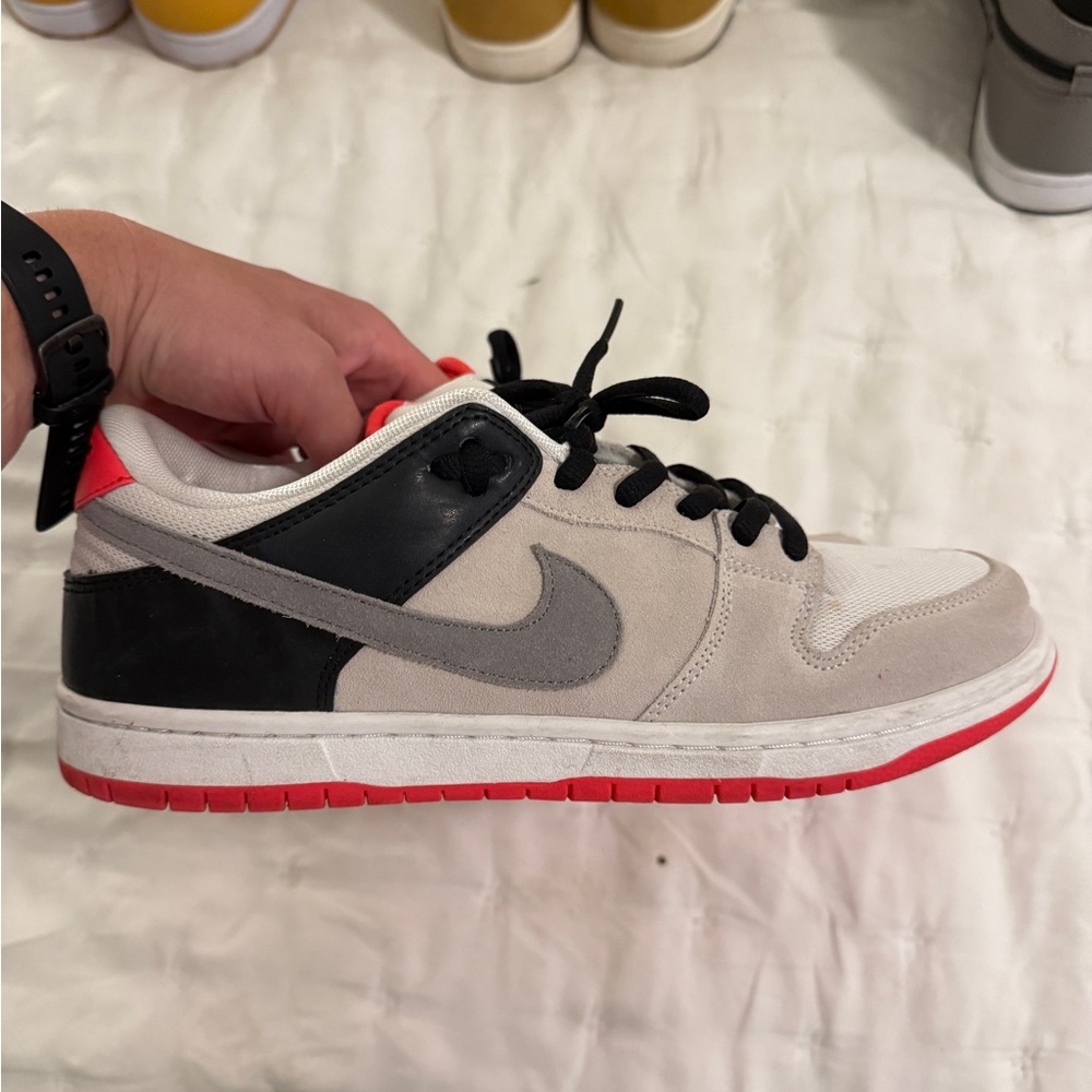 Nike Infared Dunks | UA